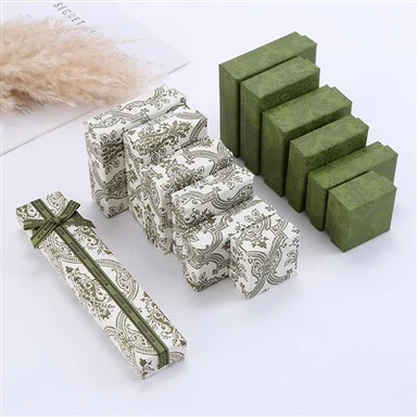 Kaxxi tar-rigali tal-kartun personalizzat bl-għotjien